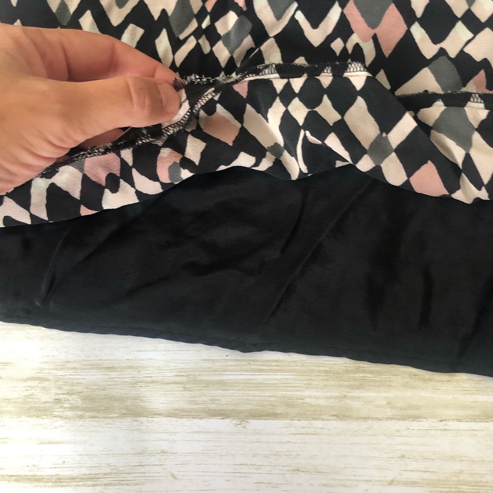 DKNY small pink black gray white frayed top - Picture 6 of 7